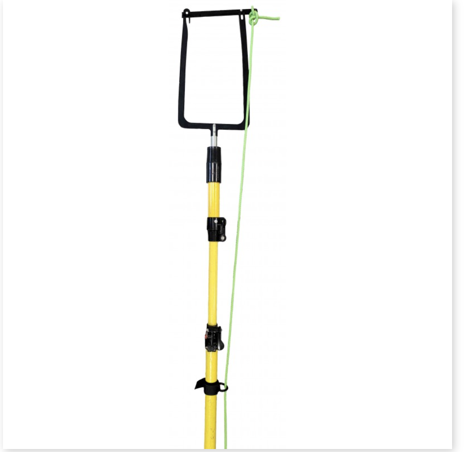 CATCH'UP, système de fixation pour l'installation d'une ligne d'ancrage autour d'une structure éloignée